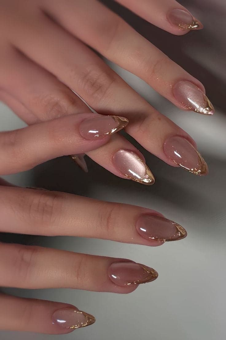 Cateye press-on nails collection